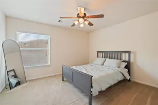 327 Holly Branch Ln, Kemah, TX 77565 - Photo 29