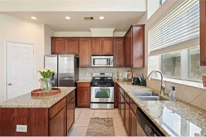 327 Holly Branch Lane, Kemah, TX 77565 - Photo 13