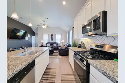 10719 Stella Pond Lane, Houston, TX 77016 - Photo 7