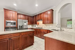 6511 Greencreek Meadows Ln, Spring, TX 77379 - Photo 11