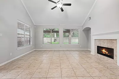 6511 Greencreek Meadows Lane, Spring, TX 77379 - Photo 9