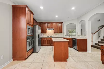 6511 Greencreek Meadows Lane, Spring, TX 77379 - Photo 9