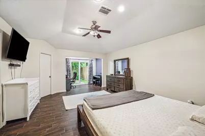 910 Coachlight Drive, Houston, TX 77077 - Photo 13