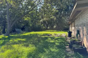 206 Sunset Heights Ave, Dayton, TX 77535 - Photo 25