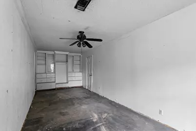 136 Lake Point Way, Bastrop, TX 78602 - Photo 19