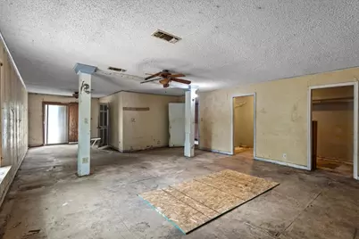 136 Lake Point Way, Bastrop, TX 78602 - Photo 23