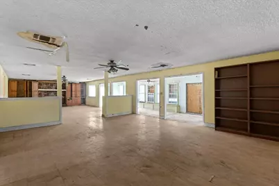 136 Lake Point Way, Bastrop, TX 78602 - Photo 5