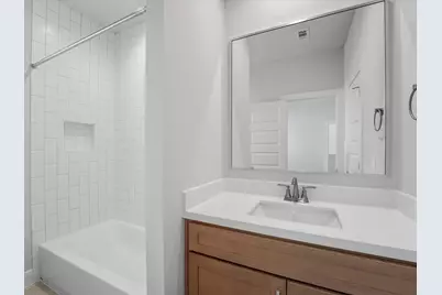 2706 Grand Fountains Drive #H, Houston, TX 77054 - Photo 25