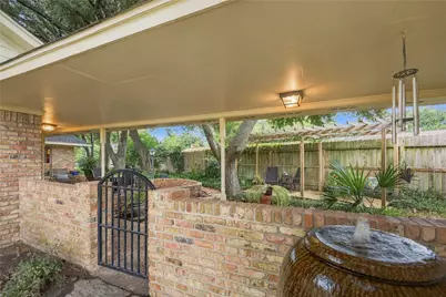203 Ballantrae Lane, Houston, TX 77015 - Photo 37