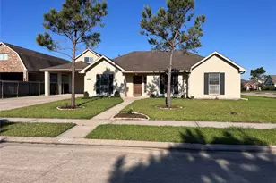 2502 Redrock Rd, League City, TX 77573 - Photo 1