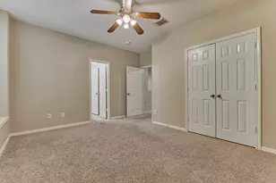 59 W Prairie Dawn Cir, The Woodlands, TX 77385 - Photo 25