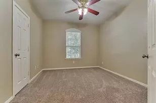 59 W Prairie Dawn Cir, The Woodlands, TX 77385 - Photo 27