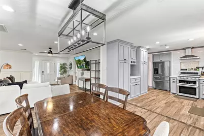 515 Foxglove Lane, Houston, TX 77076 - Photo 13