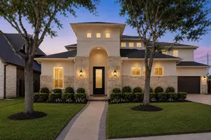 2 Chalice Trl, Sugar Land, TX 77498 - Photo 1