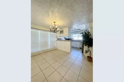 4718 Misty Shadows Drive, Houston, TX 77041 - Photo 5