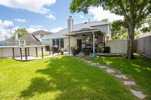 901 Bay Area Blvd, League City, TX 77573 - Photo 19
