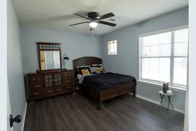 901 Bay Area Boulevard, League City, TX 77573 - Photo 17