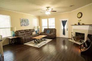 901 Bay Area Blvd, League City, TX 77573 - Photo 3