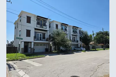 1520 Amundsen Street, Houston, TX 77009 - Photo 29