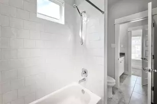 1602 Westside Gardens Ln, Houston, TX 77055 - Photo 21