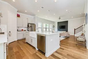 4014 Woodhead St, Houston, TX 77098 - Photo 13