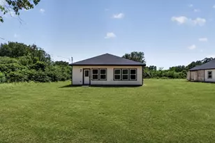 531 Oleander St, Prairie View, TX 77484 - Photo 15