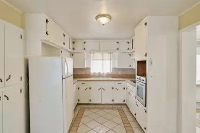 203 Paul Knox Street, Huntsville, TX 77320 - Photo 15