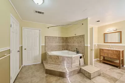 203 Paul Knox Street, Huntsville, TX 77320 - Photo 31