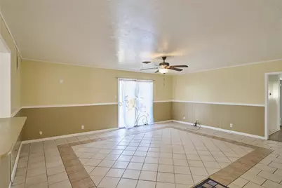 203 Paul Knox Street, Huntsville, TX 77320 - Photo 13
