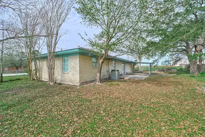 203 Paul Knox Street, Huntsville, TX 77320 - Photo 33