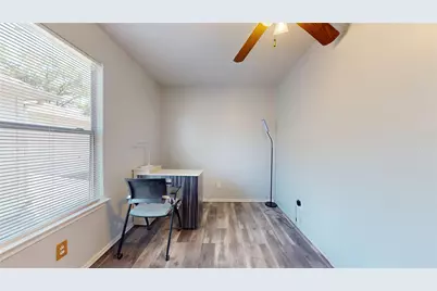 7106 Bayou Crest Drive, Houston, TX 77088 - Photo 21