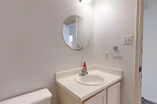 7106 Bayou Crest Dr, Houston, TX 77088 - Photo 43