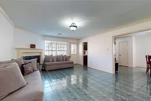 7106 Bayou Crest Dr, Houston, TX 77088 - Photo 3