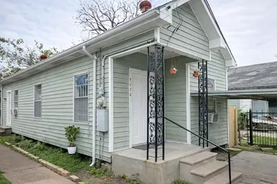 7142 Avenue K, Houston, TX 77011 - Photo 1
