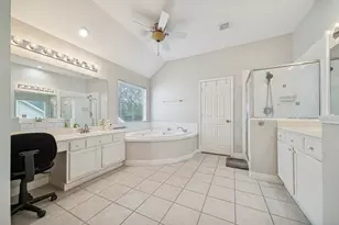 12310 Shadow Island Dr, Houston, TX 77082 - Photo 13