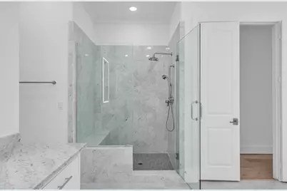 5334 Paseo Caceres Drive, Houston, TX 77007 - Photo 11