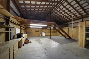 20011 Hilltop Ranch Dr, Montgomery, TX 77316 - Photo 49