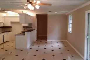 118 Outlook Dr, Houston, TX 77034 - Photo 3