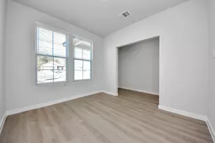 473 Shoreview Dr, Conroe, TX 77303 - Photo 15