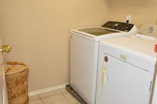 14310 Larkhall Ln, Houston, TX 77014 - Photo 21