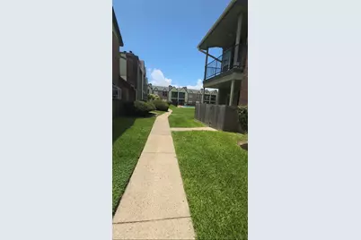 18800 Egret Bay Boulevard #1411, Webster, TX 77058 - Photo 3