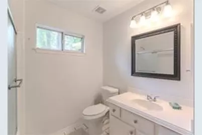 6 Greycrest Place, The Woodlands, TX 77382 - Photo 27