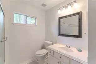6 Greycrest Pl, The Woodlands, TX 77382 - Photo 27