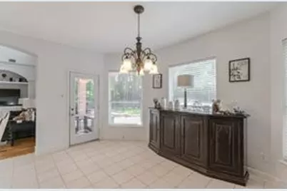 6 Greycrest Place, The Woodlands, TX 77382 - Photo 21