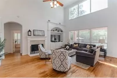 6 Greycrest Place, The Woodlands, TX 77382 - Photo 15