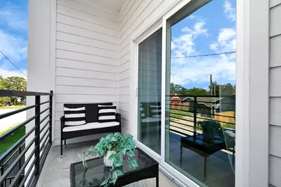 531 Schweikhardt Street, Houston, TX 77020 - Photo 3