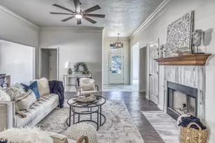 503 Hickory Hollow Ln, Brenham, TX 77833 - Photo 7