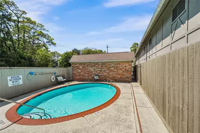 515 Tallowood Road #7, Houston, TX 77024 - Photo 23