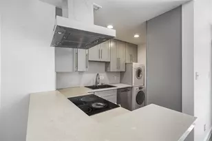 515 Tallowood Rd, Houston, TX 77024 - Photo 11