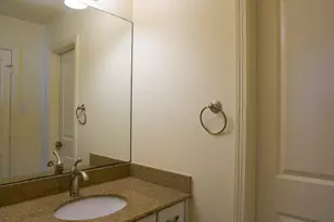 6047 Yale St, Houston, TX 77076 - Photo 13